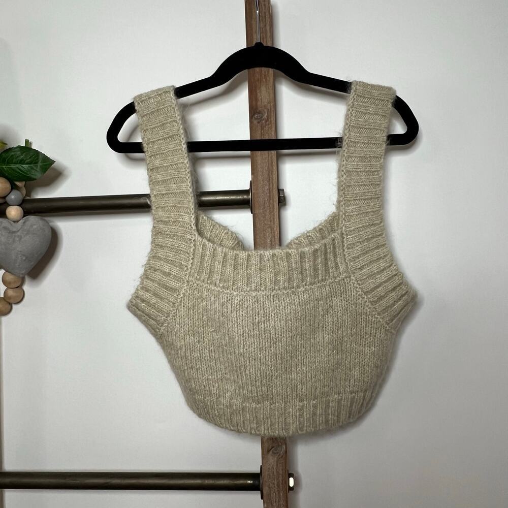 Zara Sage‎ Light Green Knit Top Wool Mix Jewel Bow Detail Size Small - Picture 5 of 7